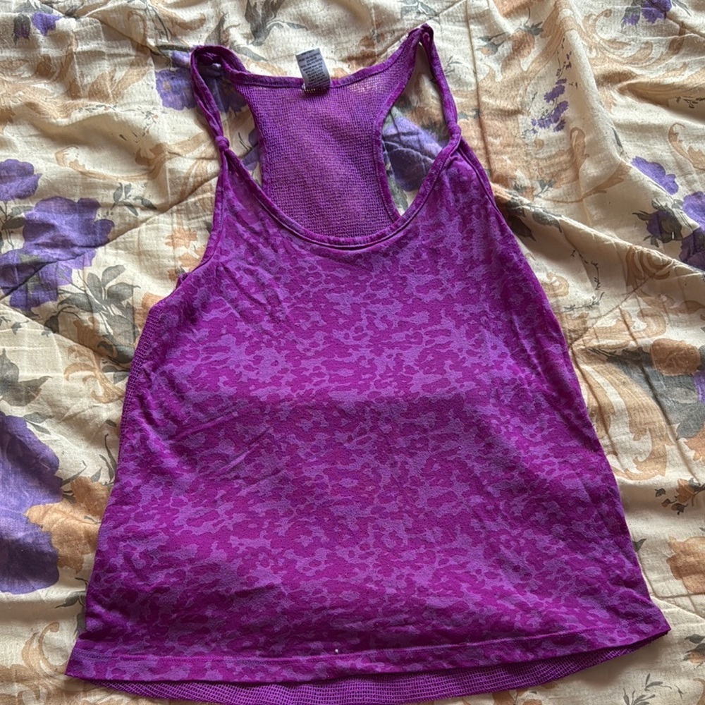 Vibrant Purple Sleeveless Tank Top for Active Comfort